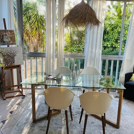 Superbe 2 Pieces A * קאן